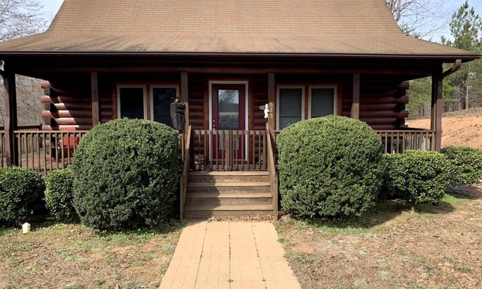 Rutherfordton House | House ∙ 2 bedrooms ∙ 6 guests