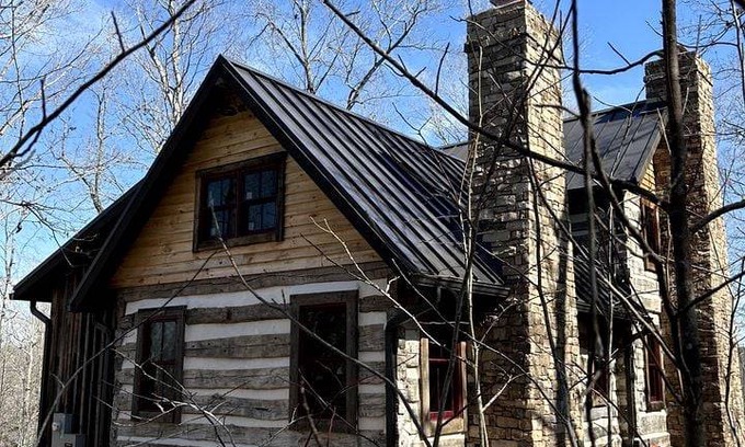 Rutherfordton House | House ∙ 2 bedrooms ∙ 8 guests