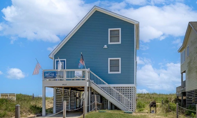 Kill Devil Hills House | House ∙ 3 bedrooms ∙ 8 guests