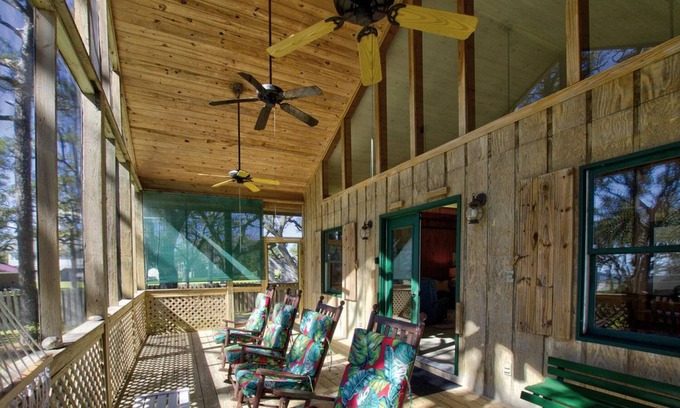Harkers Island House | House ∙ 3 bedrooms ∙ 6 guests