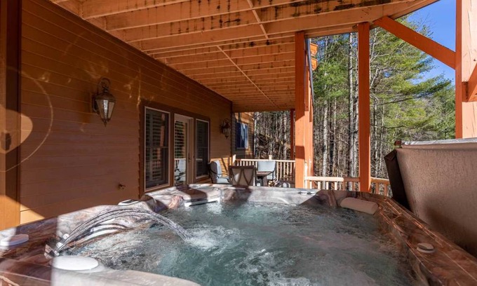 Sugar Grove House | House ∙ 3 bedrooms ∙ 8 guests