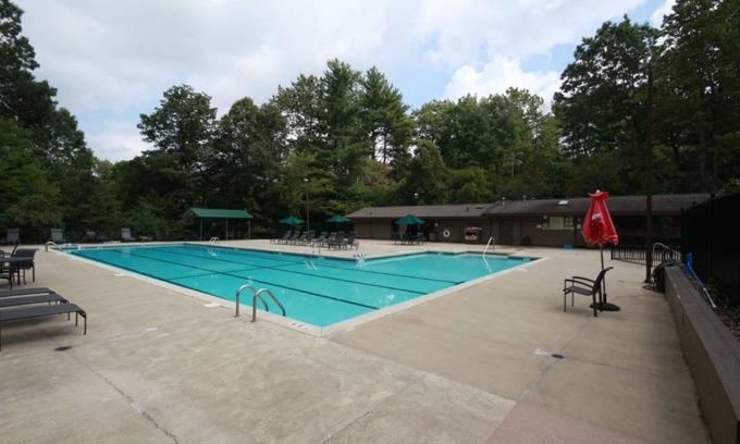 Brevard House | House ∙ 3 bedrooms ∙ 6 guests