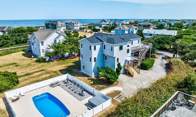 Southern Shores House | House ∙ 4 bedrooms ∙ 11 guests