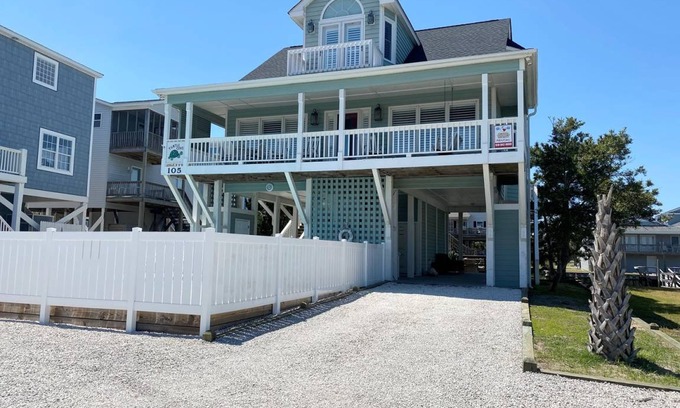 Holden Beach House | House ∙ 4 bedrooms ∙ 9 guests