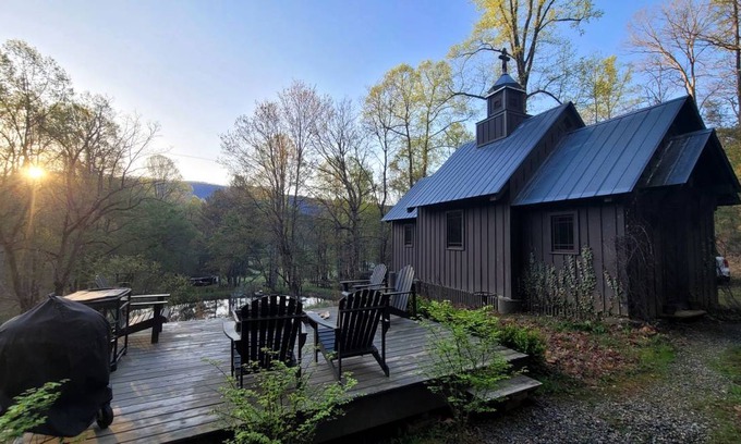 Upper Peachtree House | House ∙ 4 bedrooms ∙ 4 guests