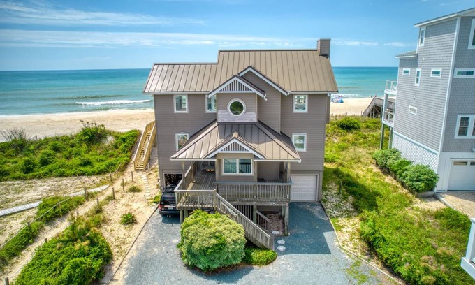 Village of Stump Sound House | House ∙ 4 bedrooms ∙ 10 guests