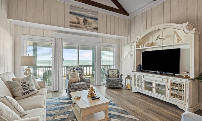 Pine Knoll Shores House | House ∙ 5 bedrooms ∙ 13 guests