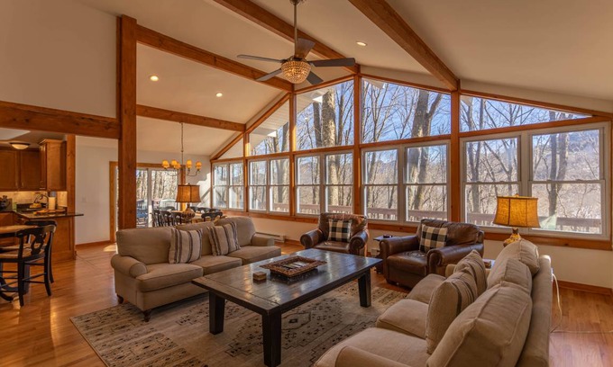 Sugar Mountain House | House ∙ 5 bedrooms ∙ 10 guests