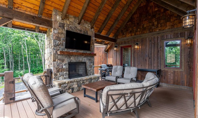 Banner Elk House | House ∙ 5 bedrooms ∙ 16 guests