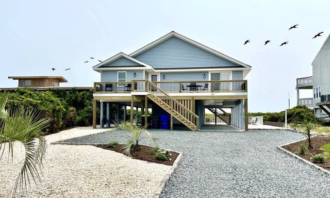 Caswell Beach House | House ∙ 5 bedrooms ∙ 10 guests