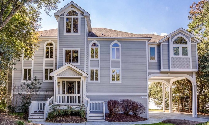 Monteray Shores House | House ∙ 6 bedrooms ∙ 17 guests