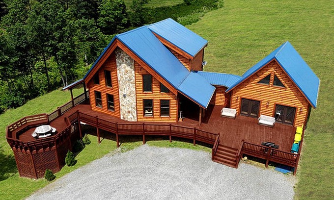 Dobson House | House ∙ 6 bedrooms ∙ 22 guests