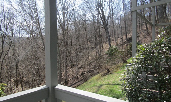 Sugar Mountain Condo | Huge 3 Bedroom Condo in Skyleaf. Rented by Sugar Mountain Lodging, Inc.