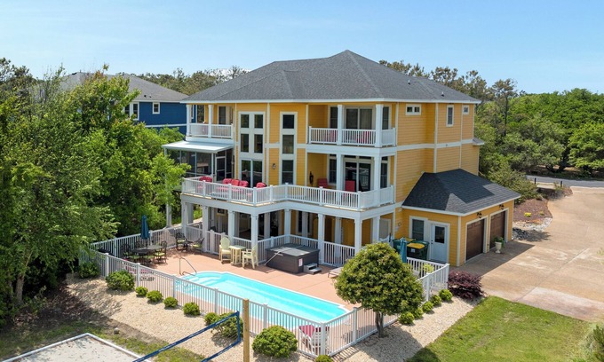 Corolla House | Il Destino: Private Pool, Hot Tub, Elevator
