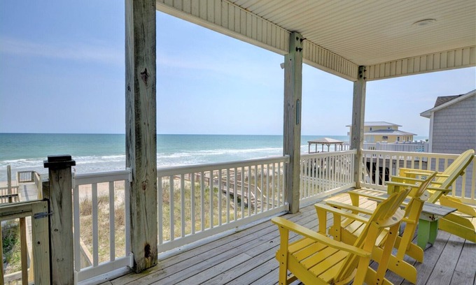 North Topsail Beach House | "Just Chill'n" - OCEANFRONT 5 Bedroom Home