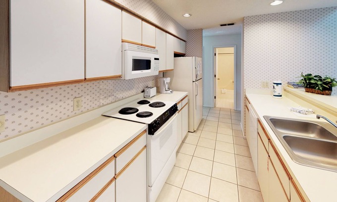 Sea Trail Condo | Large 4 BR Golf Villa in Sunset Beach - (CV2B)