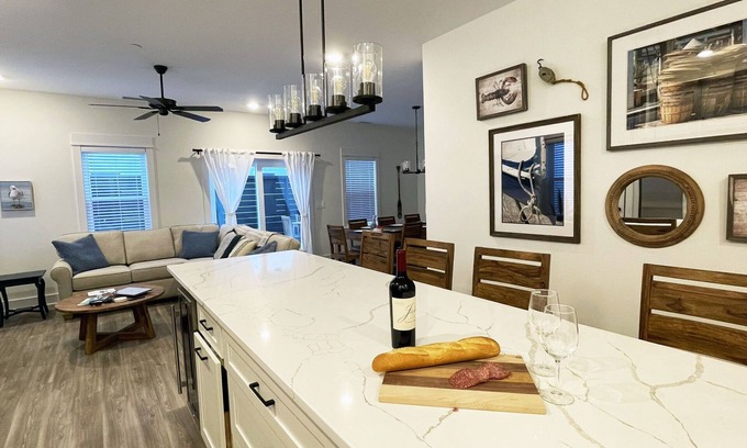 Corolla Village Condo | Lewis Villa - Beach Living in Corolla's Heart