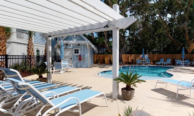 Kure Beach House | Luxury Kure Beach Retreat w/Pool, Elevator, 2 Suites, Outdoor Shower + Beach Gear