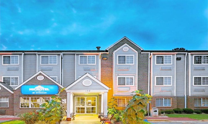 Morrisville Hotel | Microtel Inn by Wyndham Raleigh-Durham Airport