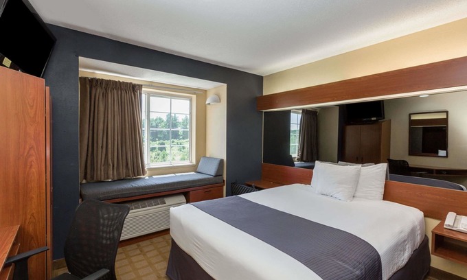 Hillsborough Hotel | Microtel Inn & Suites by Wyndham Hillsborough