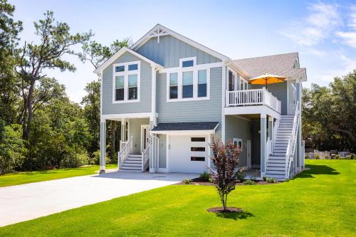 Kill Devil Hills House | Modern Home in the Heart of KDH Minutes to Beach