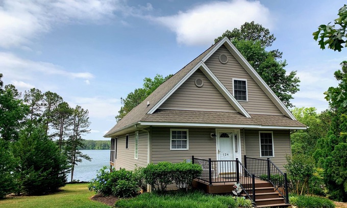 Henrico House | π Multiple Family Friendly, Modern Lake House On Deep-Water Cove, 2 Kayaks π