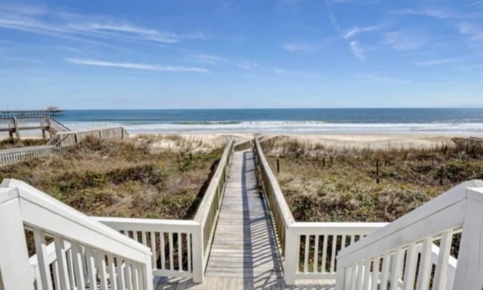 North Topsail Beach House | New Listing "Pass the Salt" a 5 bed/4 bath Villa in North Topsail Beach