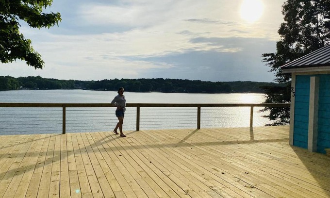 Steele Creek House | New Waterfront Cabin on the Large Sundeck #24 cabin