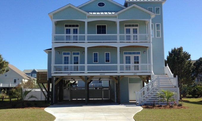 Oak Island House | Newer Ocean View home w/Pool.Walk to Ocean and Intercoastal