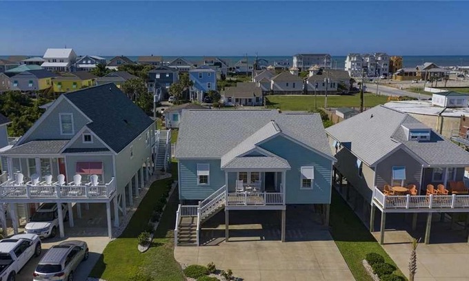 Atlantic Beach House | Night N Gale