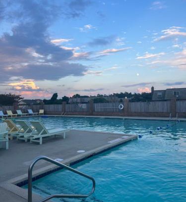 Kitty Hawk House | OBX Dream Minutes to the Beach Large Pool Tennis