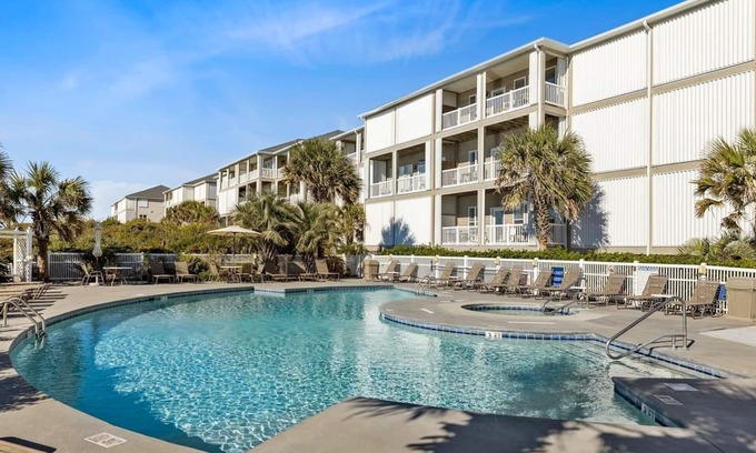 Indian Beach Condo | Ocean Club D102, oceanfront, poolside, amazing views!