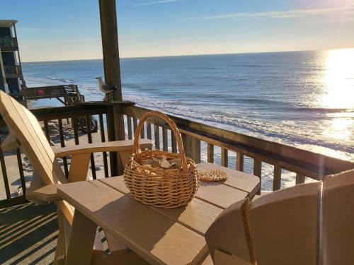 Sneads Ferry House | Ocean Condo Retreat 274