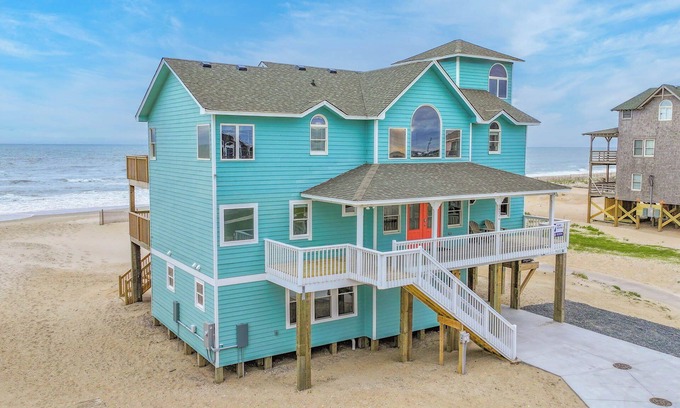 Rodanthe House | Oceanfront Home w/Hot Tub, Game Room, and Stunning Views. The Perfect Peace.
