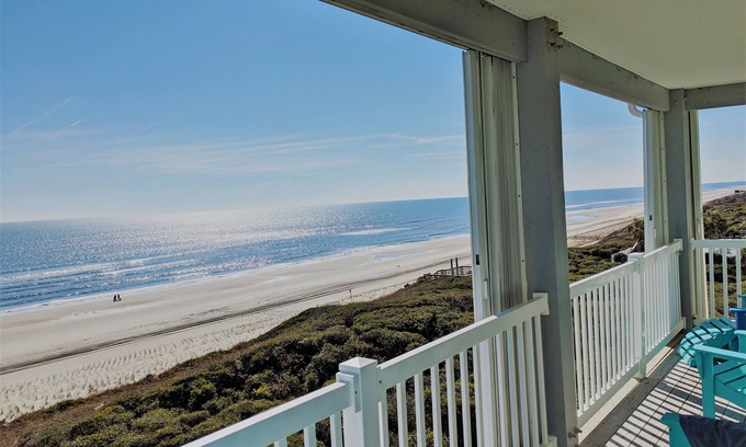 Indian Beach Condo | OCEANFRONT, Top Floor; Ocean Club, Pool, Hot tub; Cleaning & Linens Included