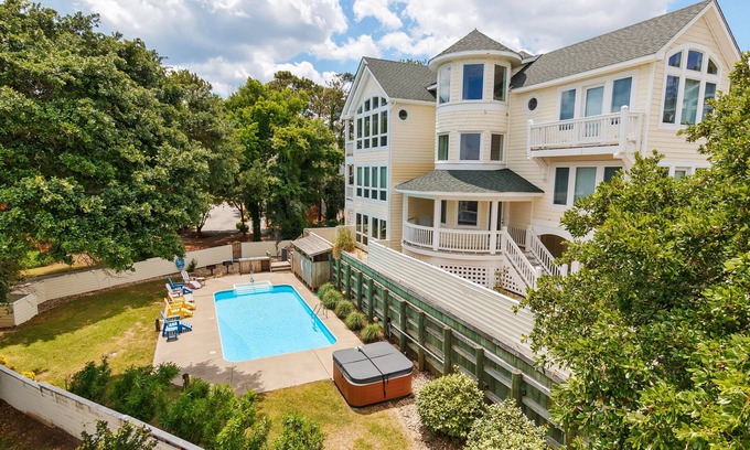 Corolla Light House | Oceanside, Community Amenities, Prv Pool, Rec Rm, 5, Carolina on my Mind