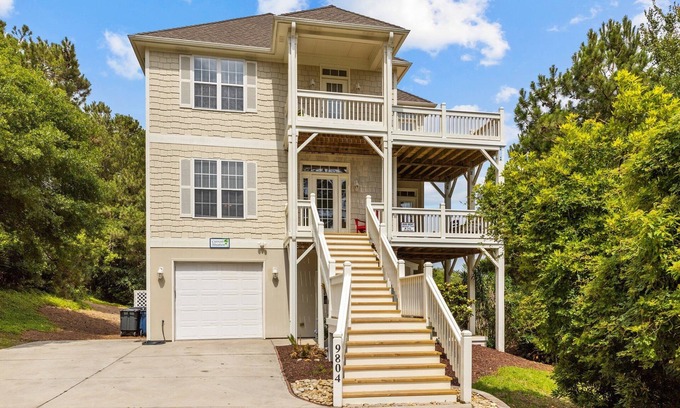 Emerald Isle House | Oceanside Interior,Private Pool,Golf Cart,located in the Dolphin Ridge Community