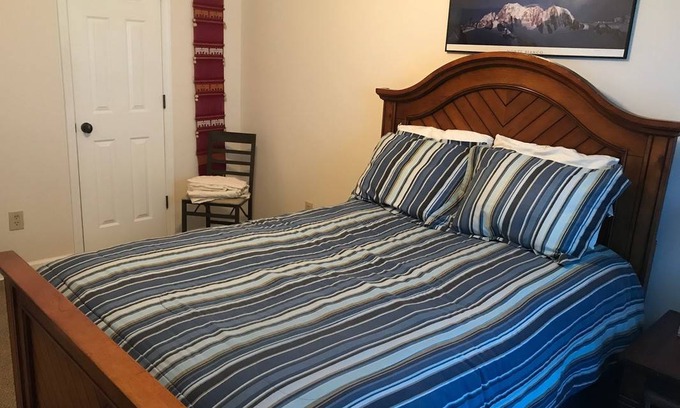 Gastonia Resort | Private room ∙ 2 guests