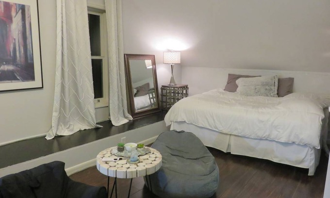 Cary Resort | Private room ∙ 3 guests