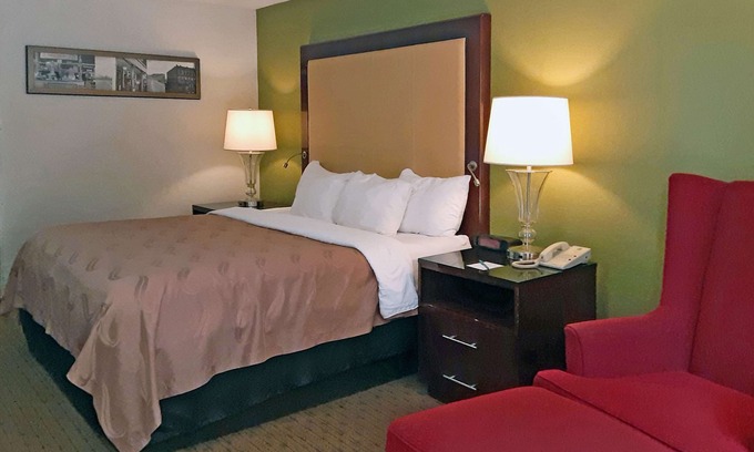 Morganton Hotel | Quality Inn Morganton
