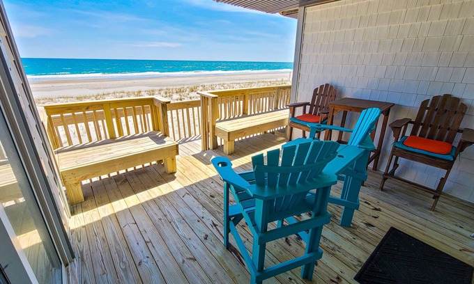 Topsail Beach Condo | Queens Grant A-103 – Ocean Views & Cozy Comfort