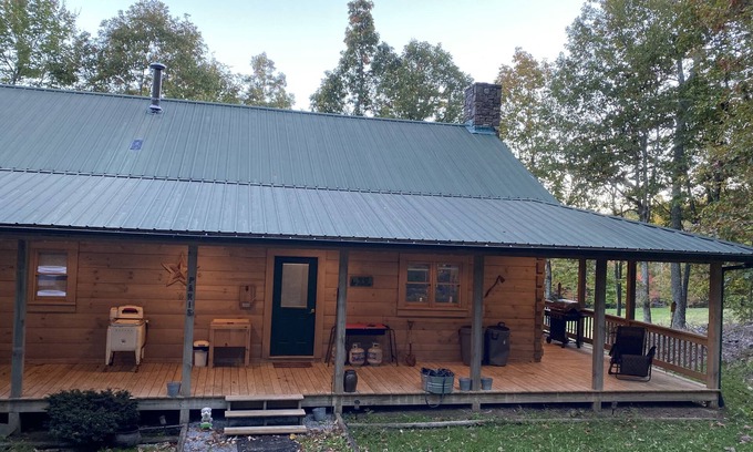 Saluda Cabin | Remote Cabin in the Blue Ridge Mountains