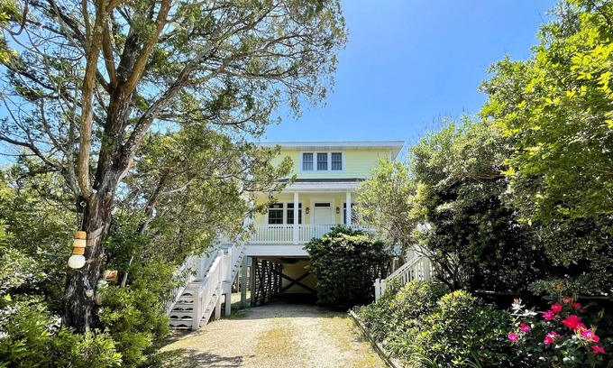 Ocracoke House | Sea View: Rooftop deck with spectacular views.