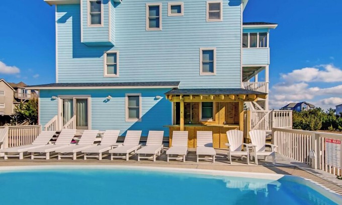 Waves House | Semi-Oceanfront Dog Friendly w/Pool, Hot Tub, Game Room, Theater, Tiki Bar