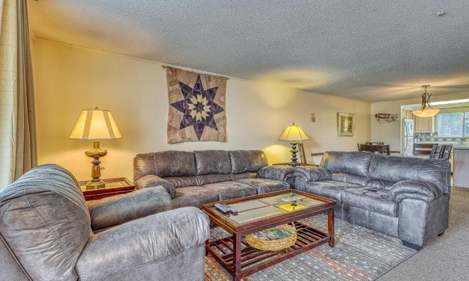 Sugar Mountain House | Snowlake B-11