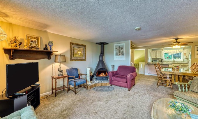 Sugar Mountain Apartment | Snowlake B-12
