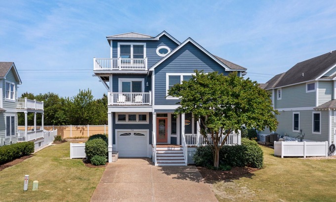 Corolla House | Sound Spirit: Hot Tub, Shuffleboard, Dog-friendly, Club Access w/Pool