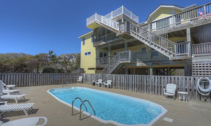 Southern Shores House | Southern Shores - Oceanside - Check-In: Sat