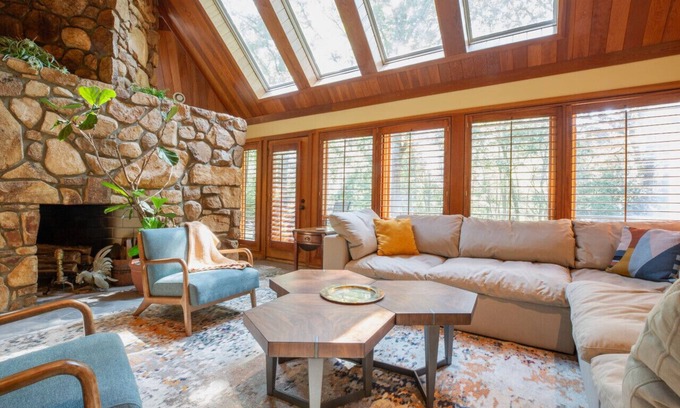 Chapel Hill House | Spacious, private, in nature near town