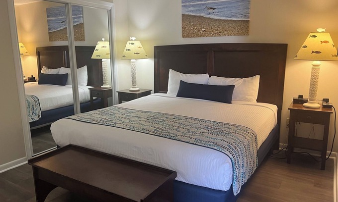 Wrightsville Beach Condo | Summer Sands Surf Dog Room 102